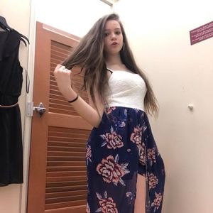 Meet your Posher, Jasmine